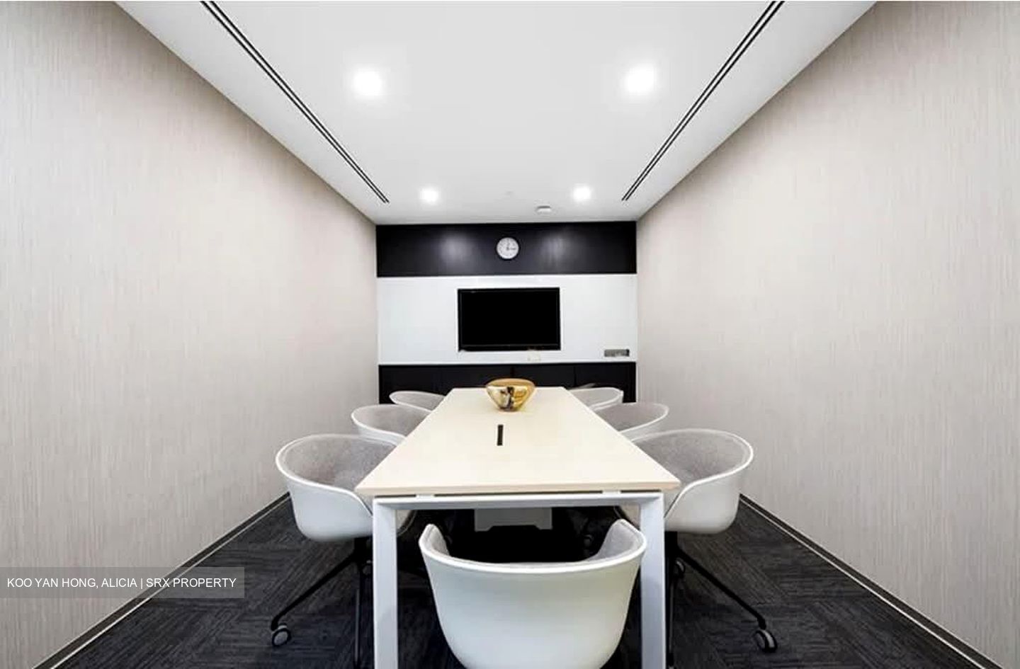Bugis Junction (D7), Office #538690291